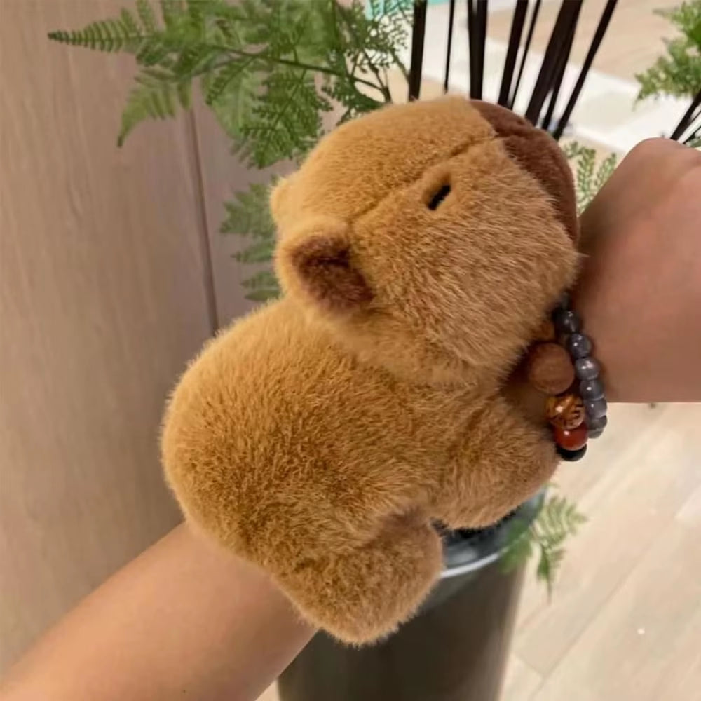 Capybara Arm Hugger